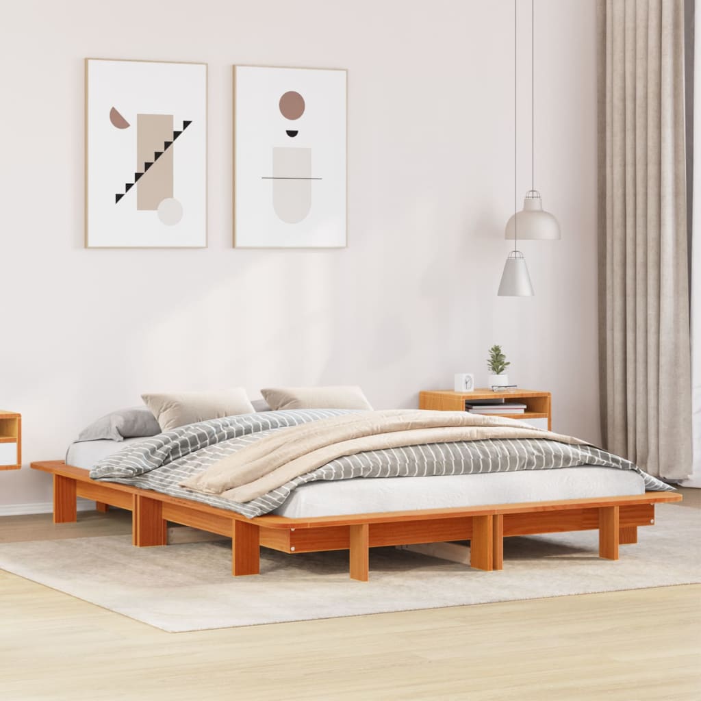 Sängram utan madrass vaxbrun 120x200 cm massiv furu
