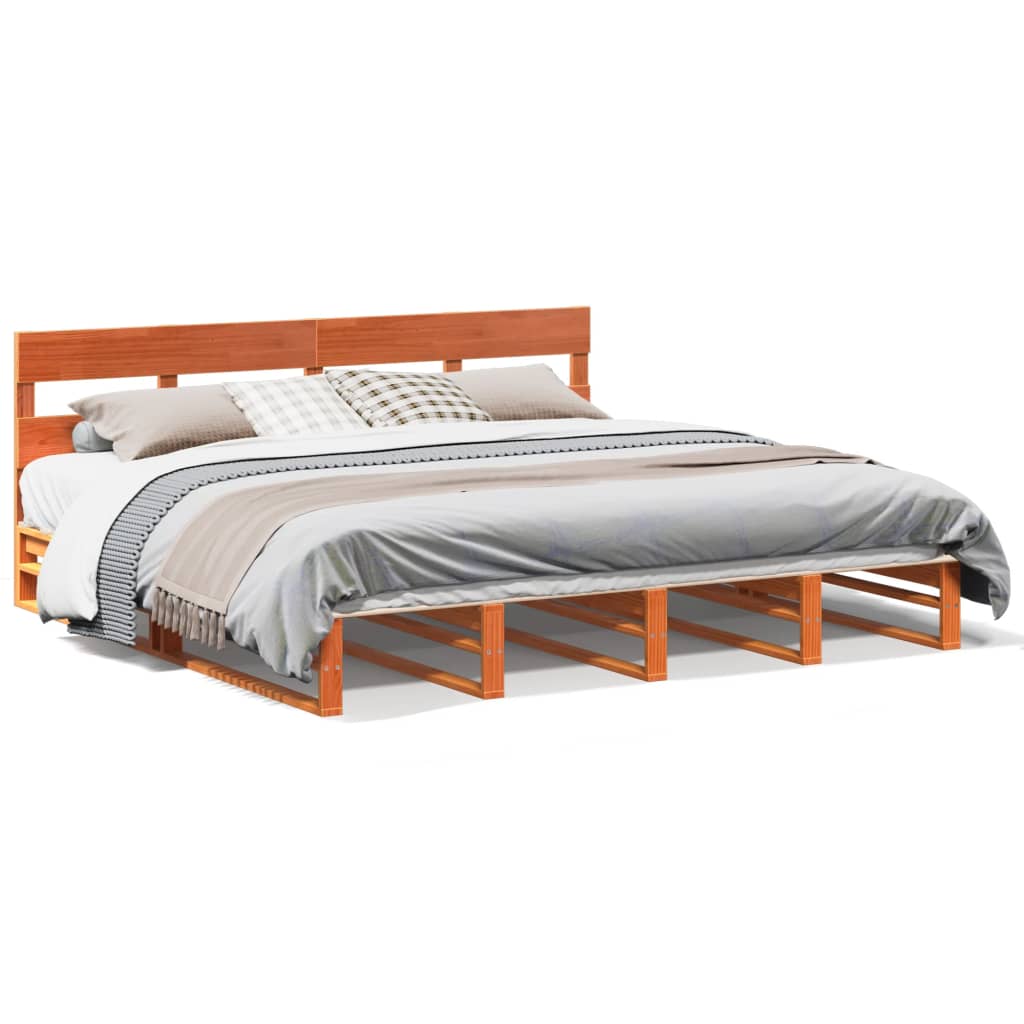 Sängram utan madrass vaxbrun 200x200 cm massiv furu