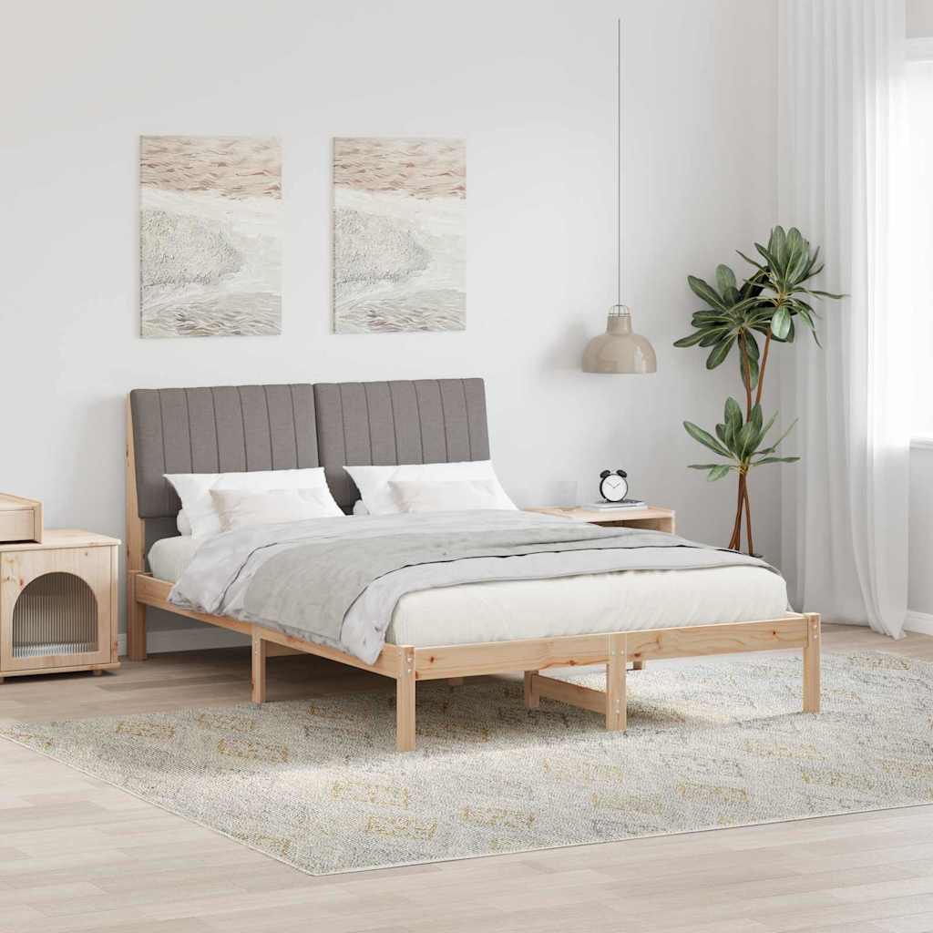 Sängram med huvudgavel Brun 135 x 190 cm Massiv furu