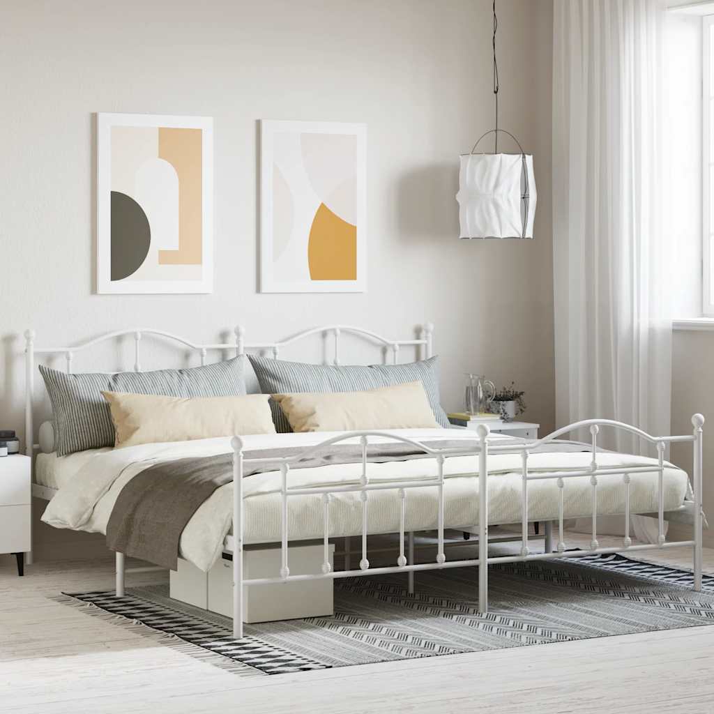 Sängram med huvudgavel och fotgavel vit metall 200x200 cm