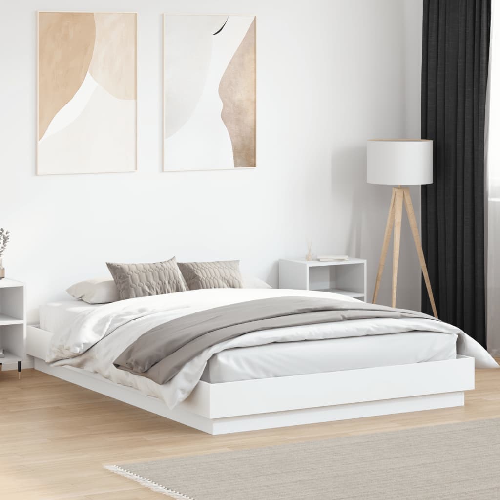 Sängram vit 120x200 cm konstruerat trä