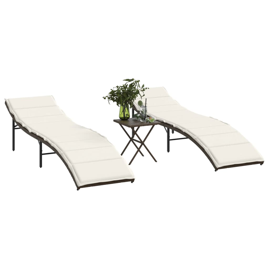 Solsängar 2 st med bord brun konstrotting