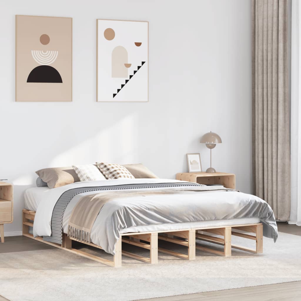 Sängram utan madrass 140x190 cm massiv furu
